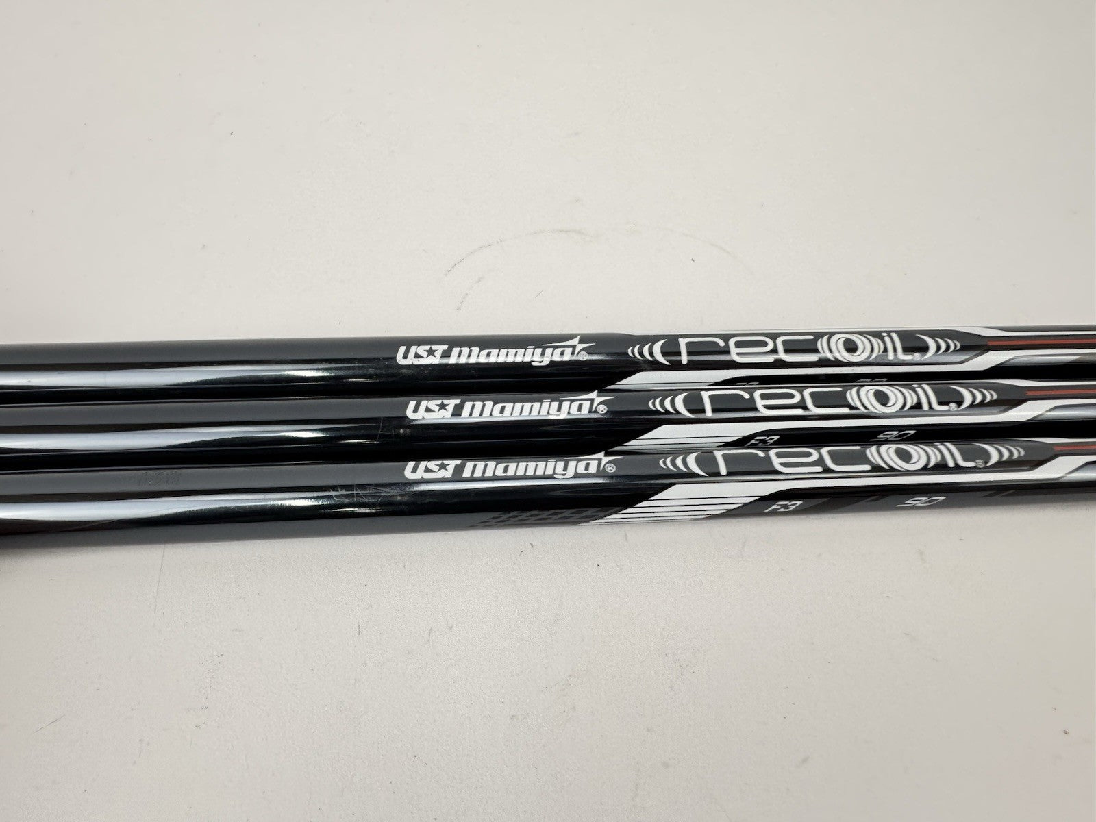 UST Recoil Dart Wedge Shaft Set (3) 90 F3 Regular Graphite 0.355 Tapered /336492