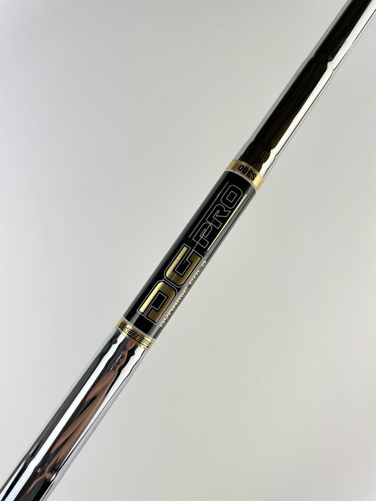 Dynamic Gold Pro Iron Shaft S300 Stiff Flex Steel 35.5" /0.355 Tapered /138740