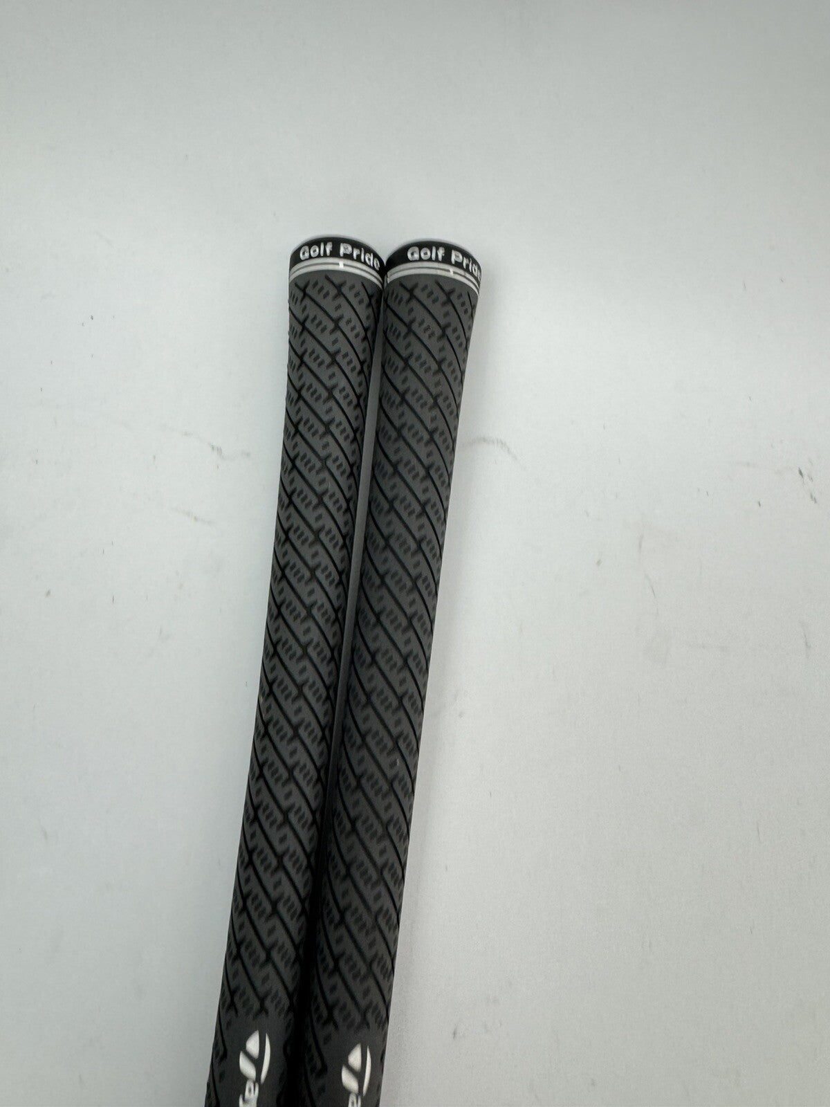 Golf Pride Z Grip Taylormade (2) Men’s Standard Golf Grips /Pulled /345004