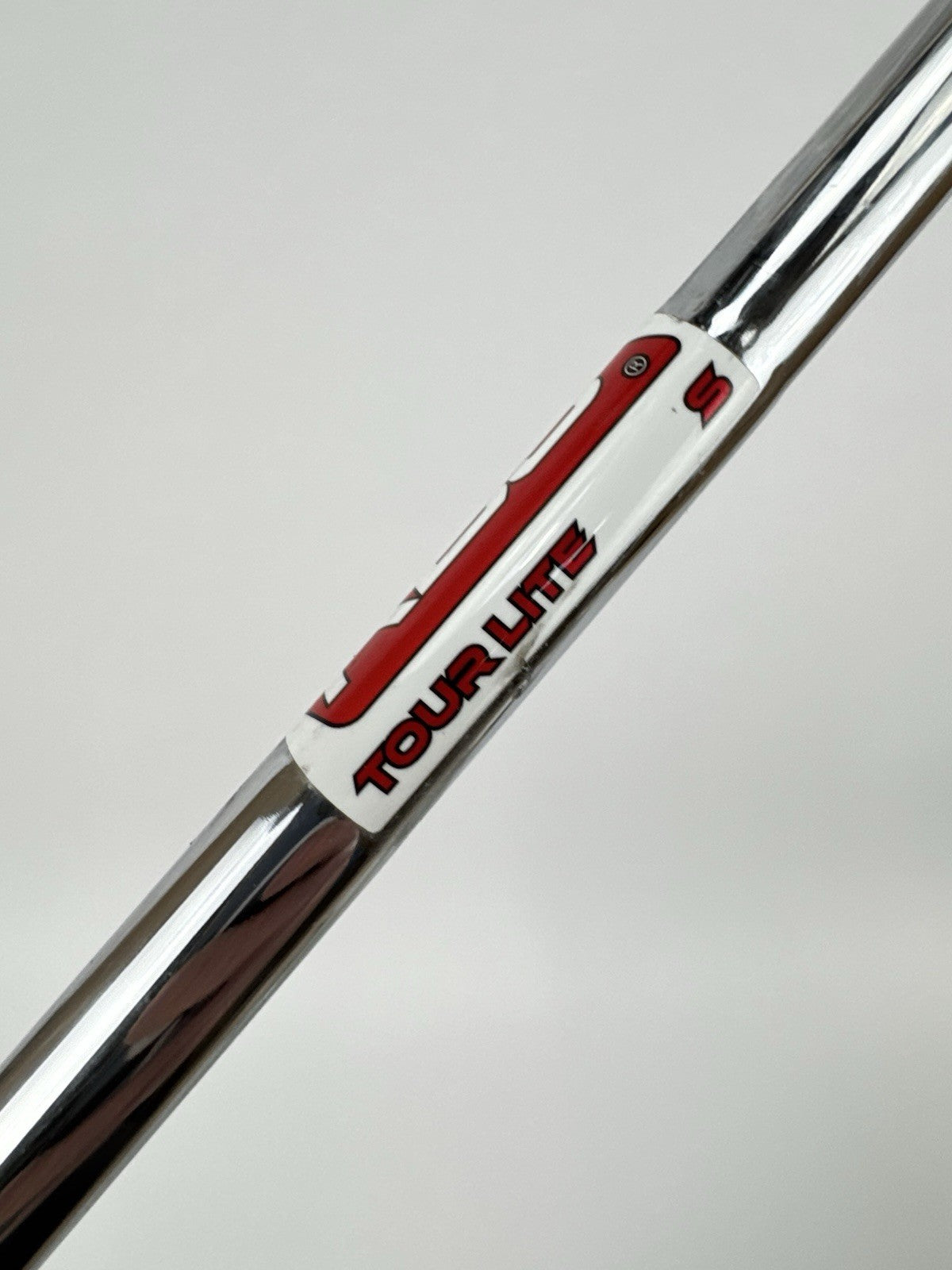 KBS Tour Lite Iron Shaft Stiff Flex Steel 35.25” /0.355 Tapered /327654