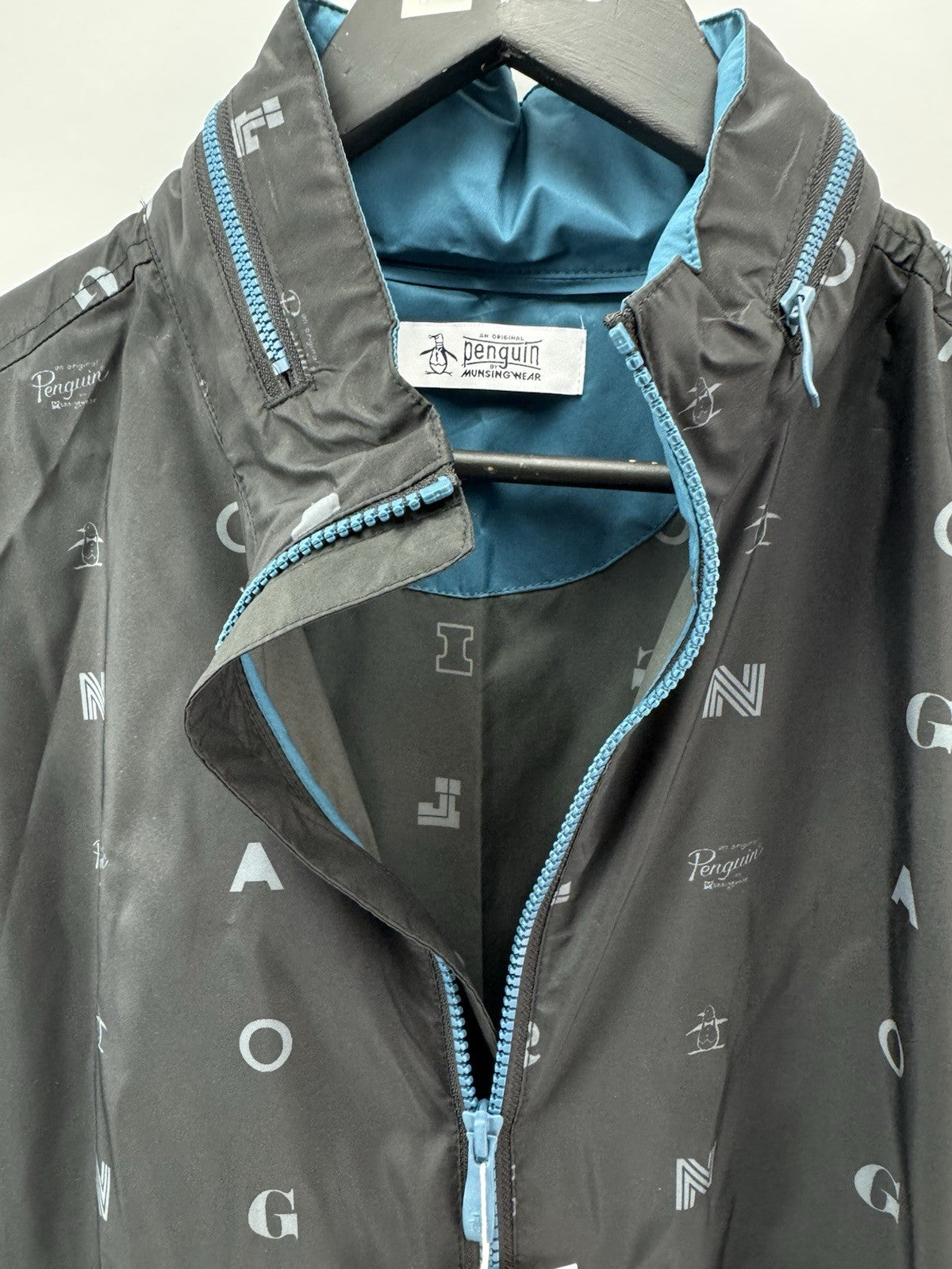 Penguin Original Golf Wind Jacket Logo Print Hood Lightweight UK M /New /286508