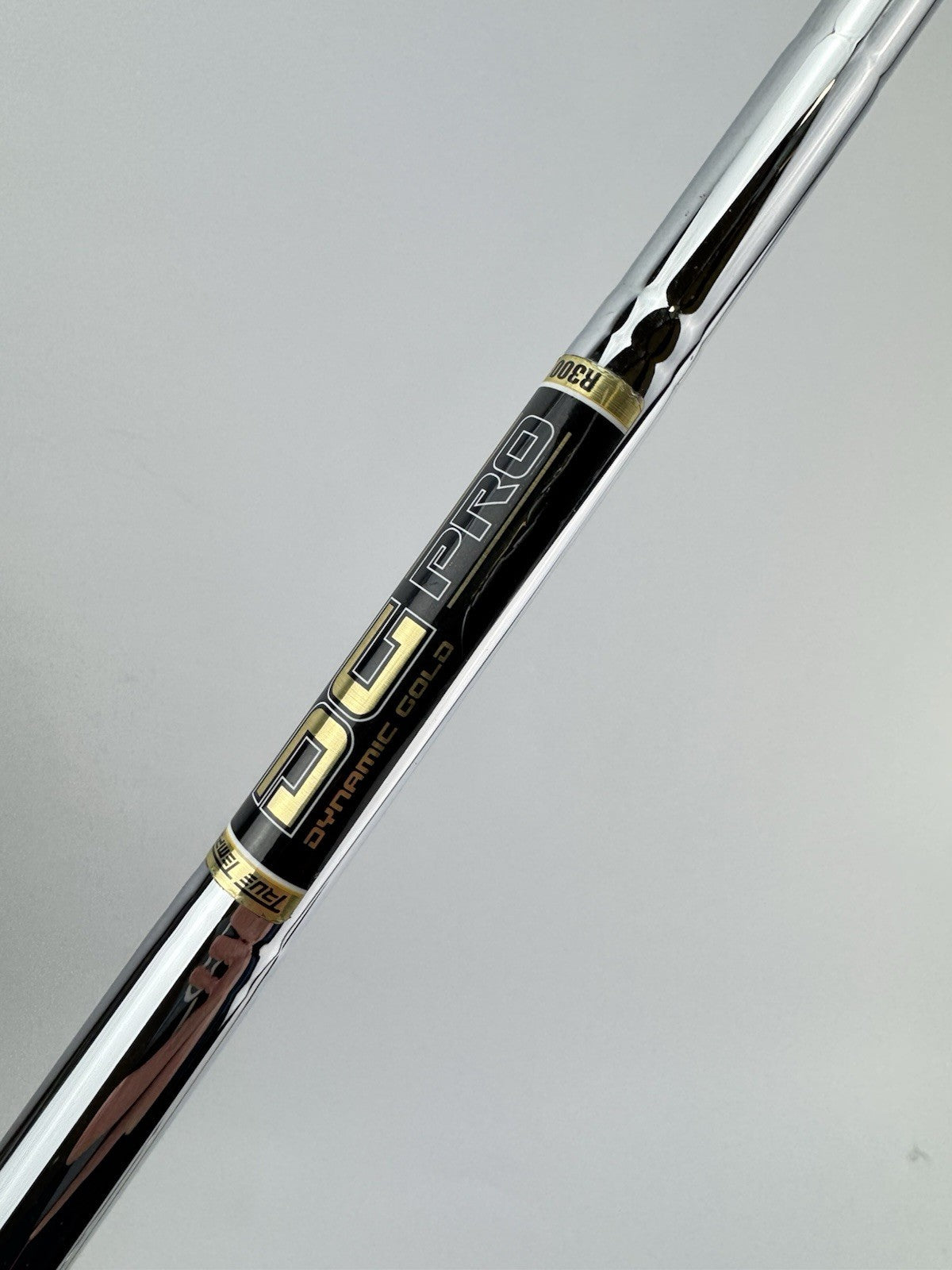 Dynamic Gold DG Pro Iron Shaft R300 Regular Flex Steel 35.25” /0.355 Taper/310911