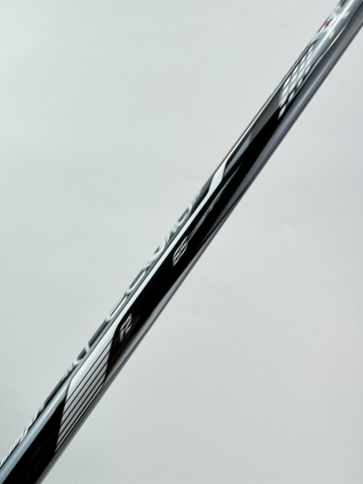 UST Recoil Dart Iron Shaft 65 F2 Senior Flex Graphite 35.75”/0.355 Tapered/285886