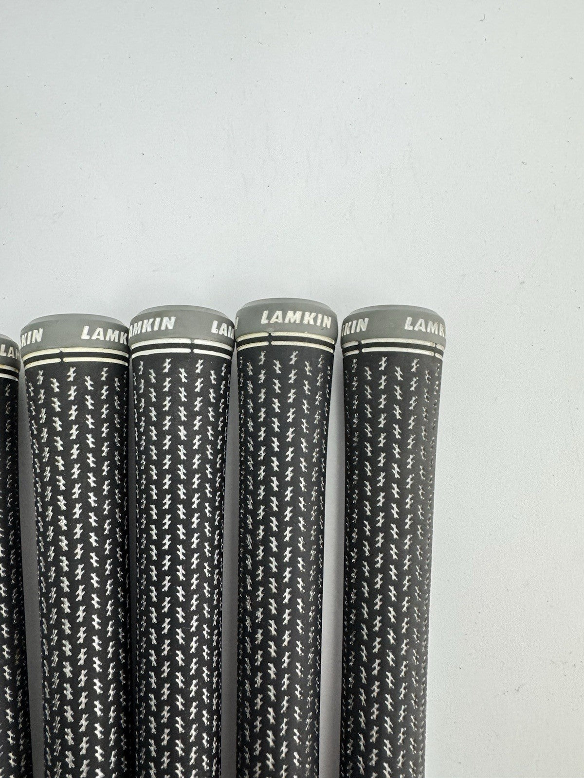 Lamkin Crossline Taylormade Grips (5) 360 Standard /Black/Grey /Pulled /272044