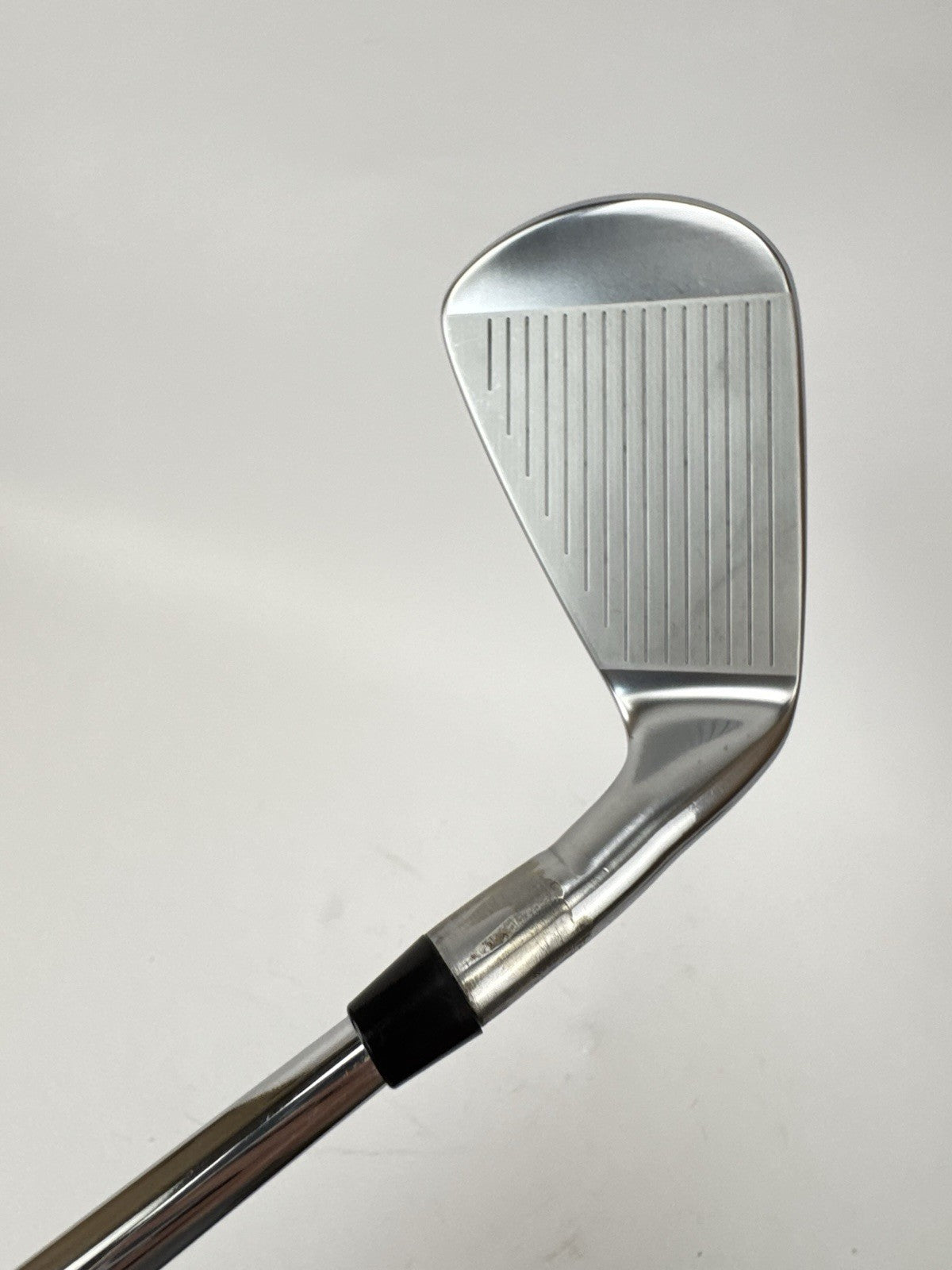 Srixon ZX5 8 Iron Left Handed MKII KBS Tour 120 Stiff Steel /New Grip /3531610