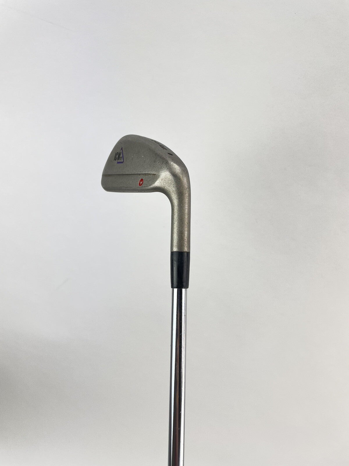 Taylormade Ladies 6 Iron ICW11 Ladies Flex Steel /Right Handed /New Grip /191602