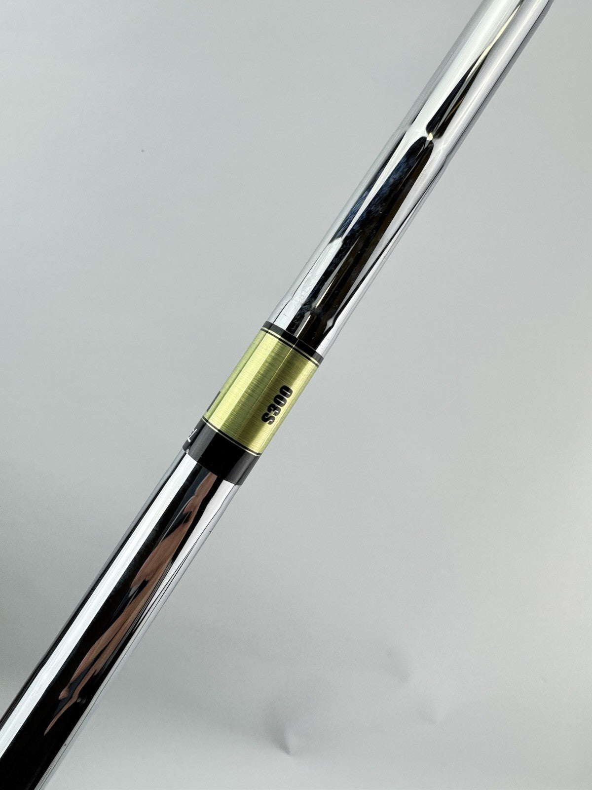 Dynamic Gold SL Iron Shaft S300 Stiff Flex Steel 36” /0.355 Tapered /293394
