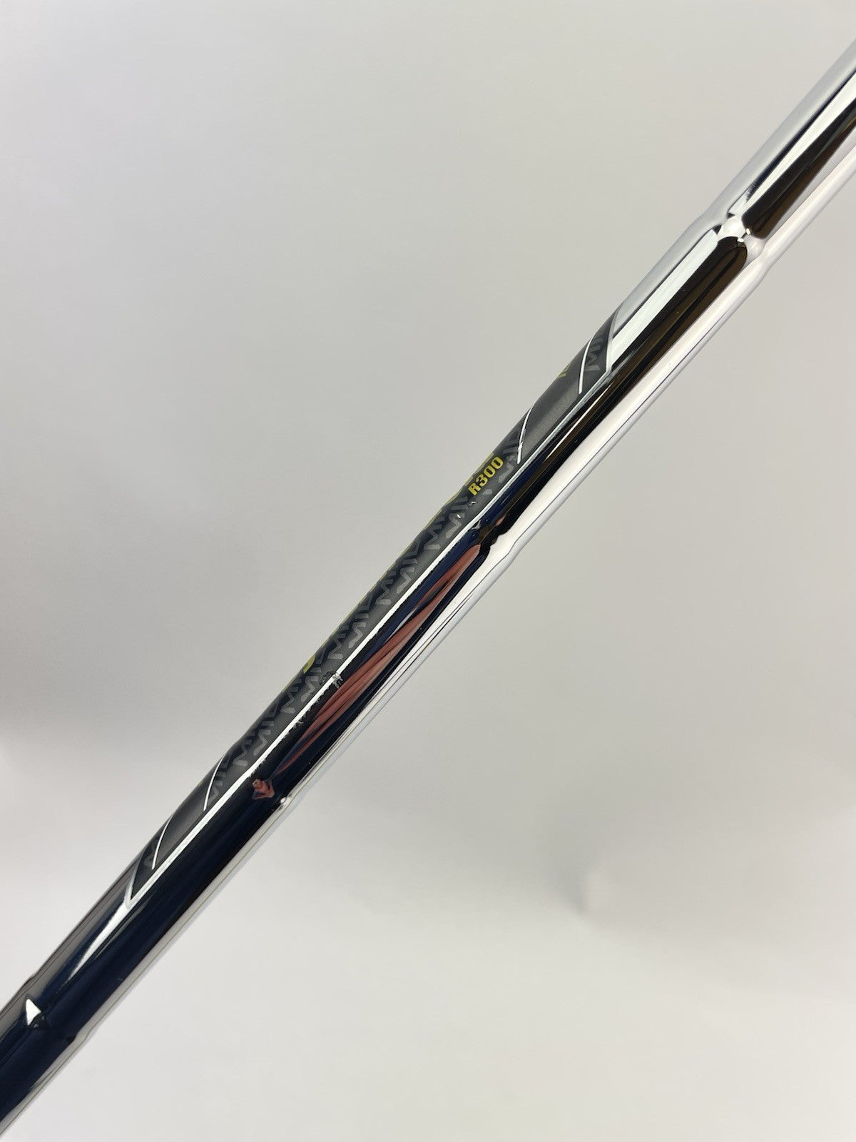 Dynamic Gold Mid 100 Iron Shaft Regular Flex Steel 35” /0.370 Parallel /303561