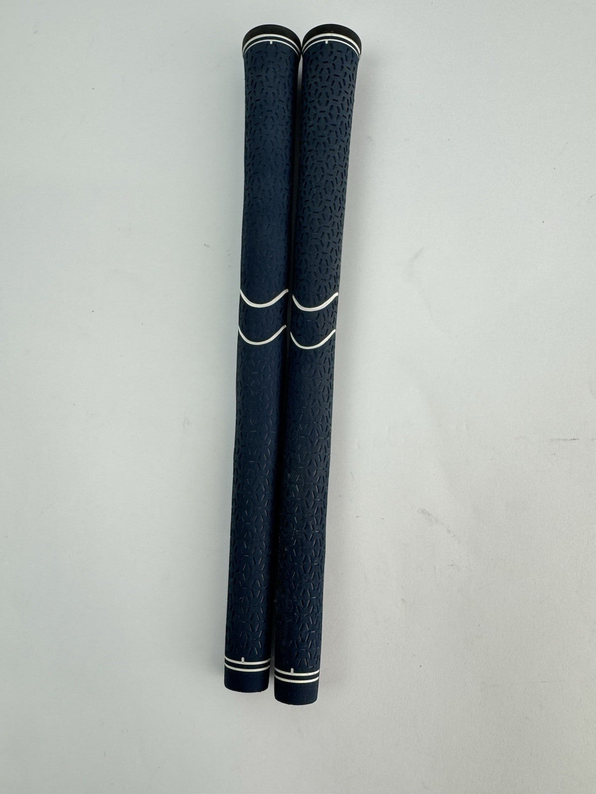 Lamkin Ladies Golf Grips (2) ST Soft Undersize /Pulled /342010