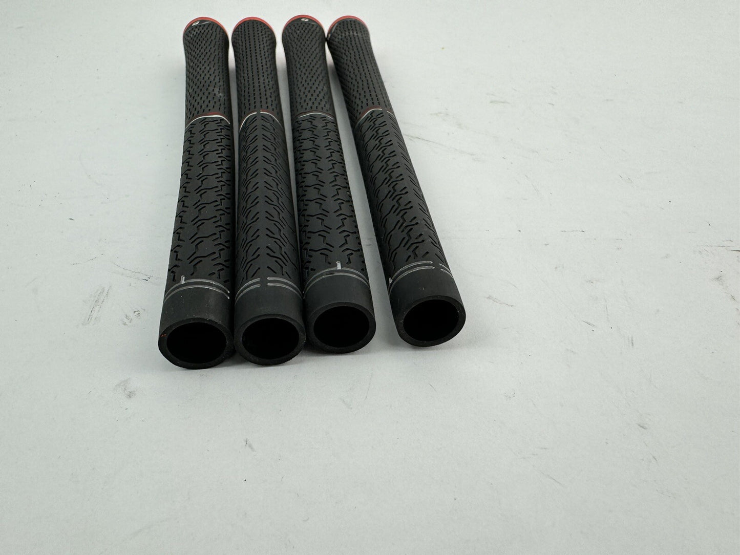 Lamkin Taylormade Golf Grips (4) Standard /Black /Red /Pulled /188867