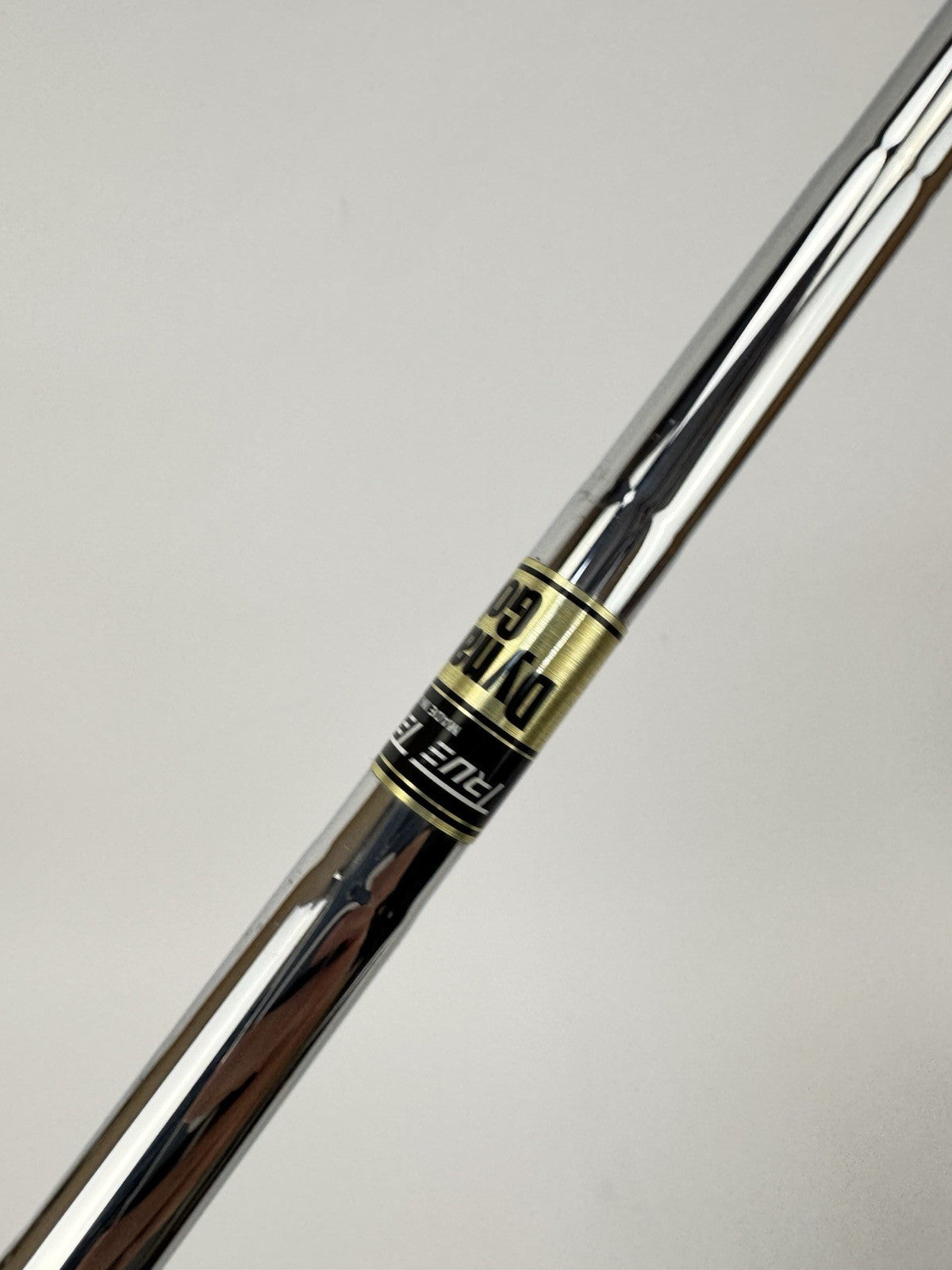 Dynamic Gold R300 Iron Shaft Regular Flex Steel 36”/0.355 Tapered /355881