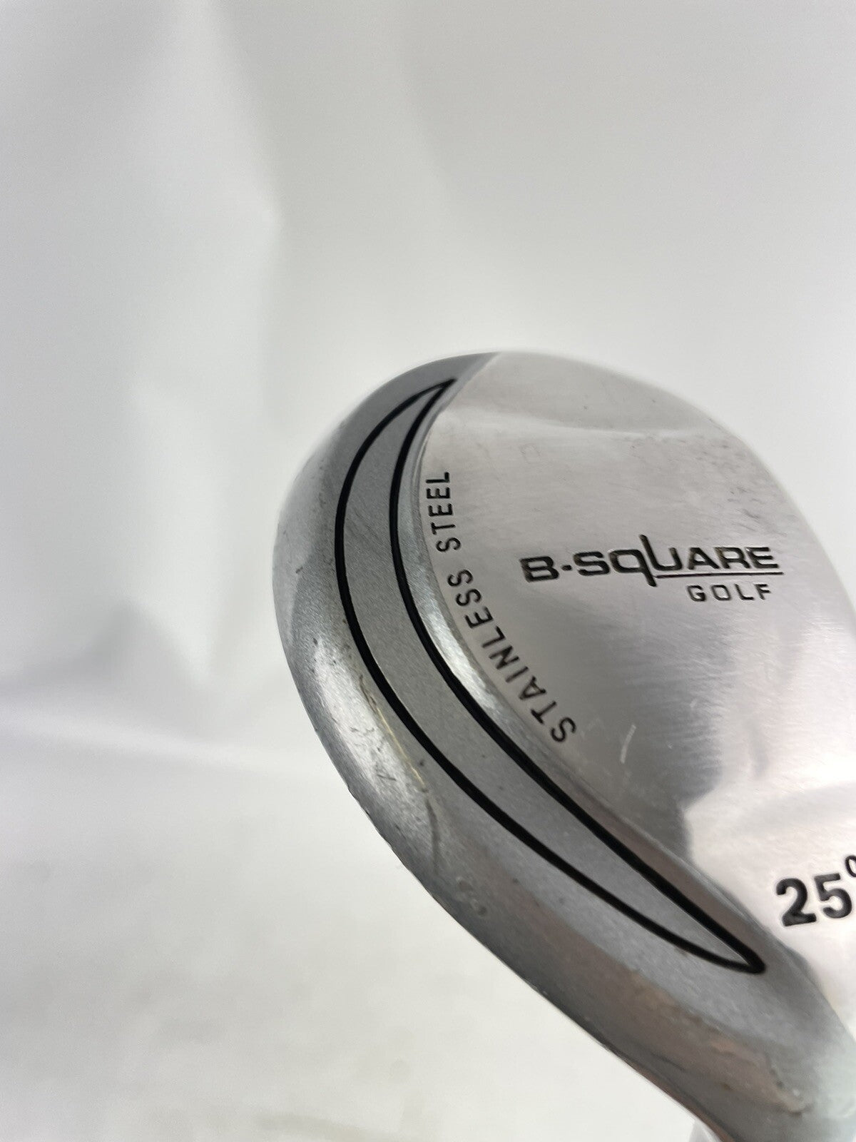 B-Square Golf 5 Hybrid 25* Ladies Graphite /Right /New Grip /80362
