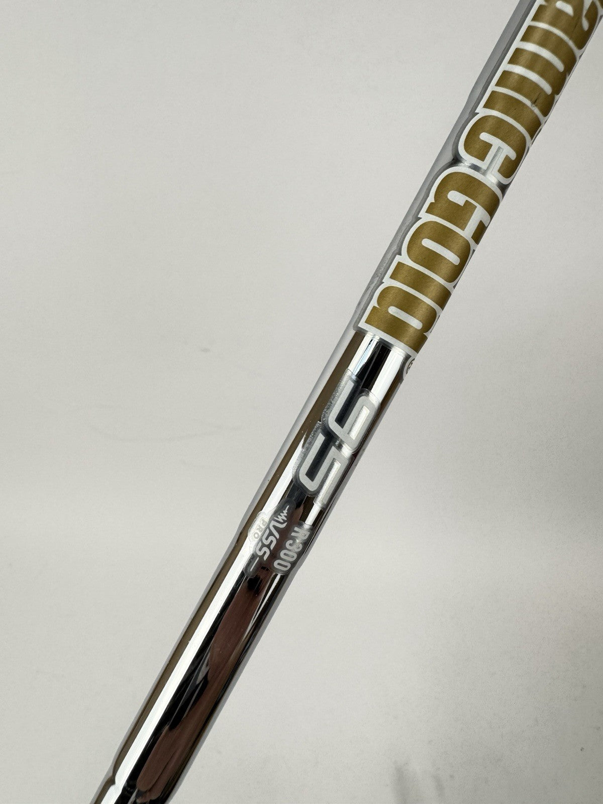 Callaway Elyte 6 Iron Dynamic Gold 95 R300 Regular Steel /Right /New Grip /3477512