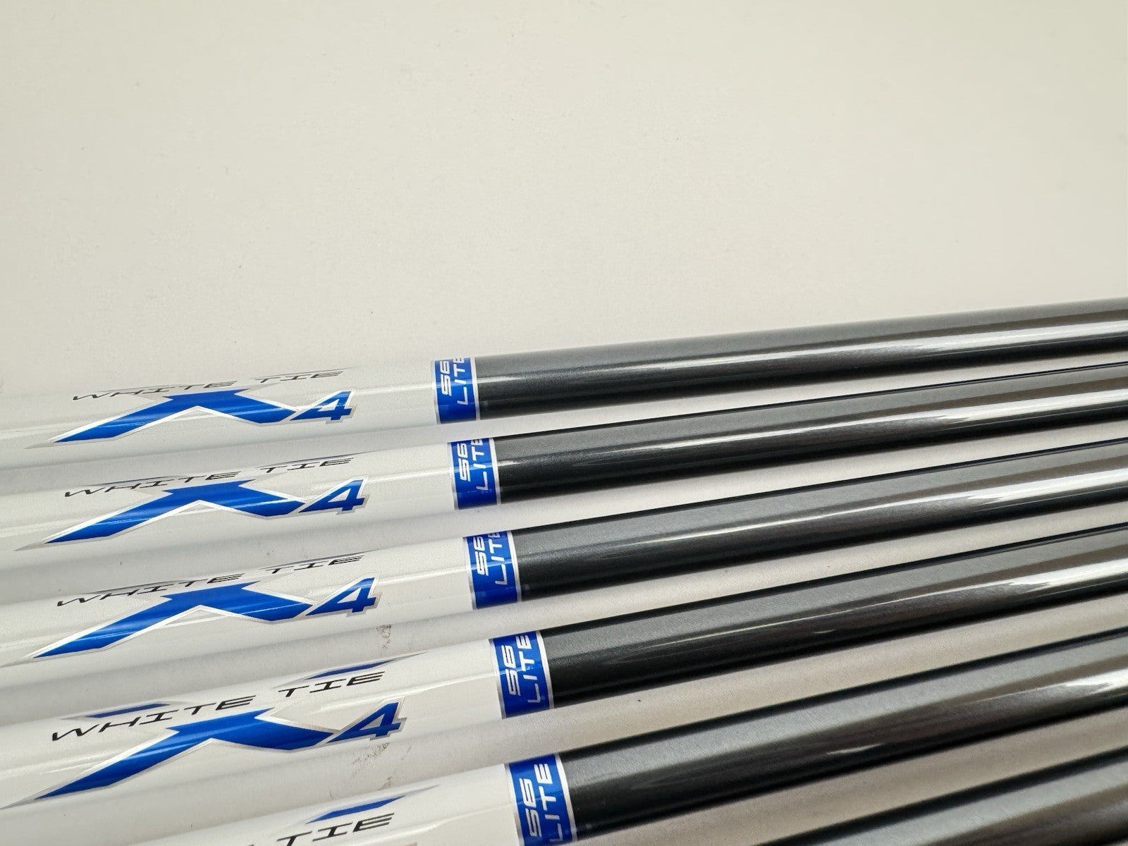 Matrix Senior Iron Shaft Set (7) 4-PW White Tie Graphite/Grips /0.355 /325774