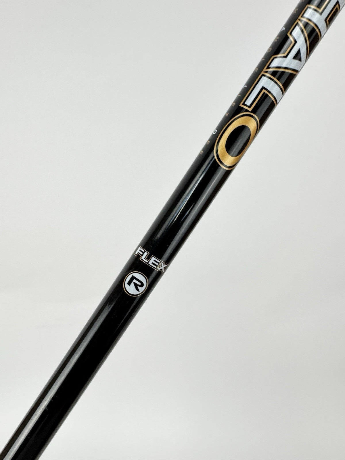 Cleveland Halo 2 Hybrid 19* Regular Flex Graphite /Right /Lamkin Midsize /3506211