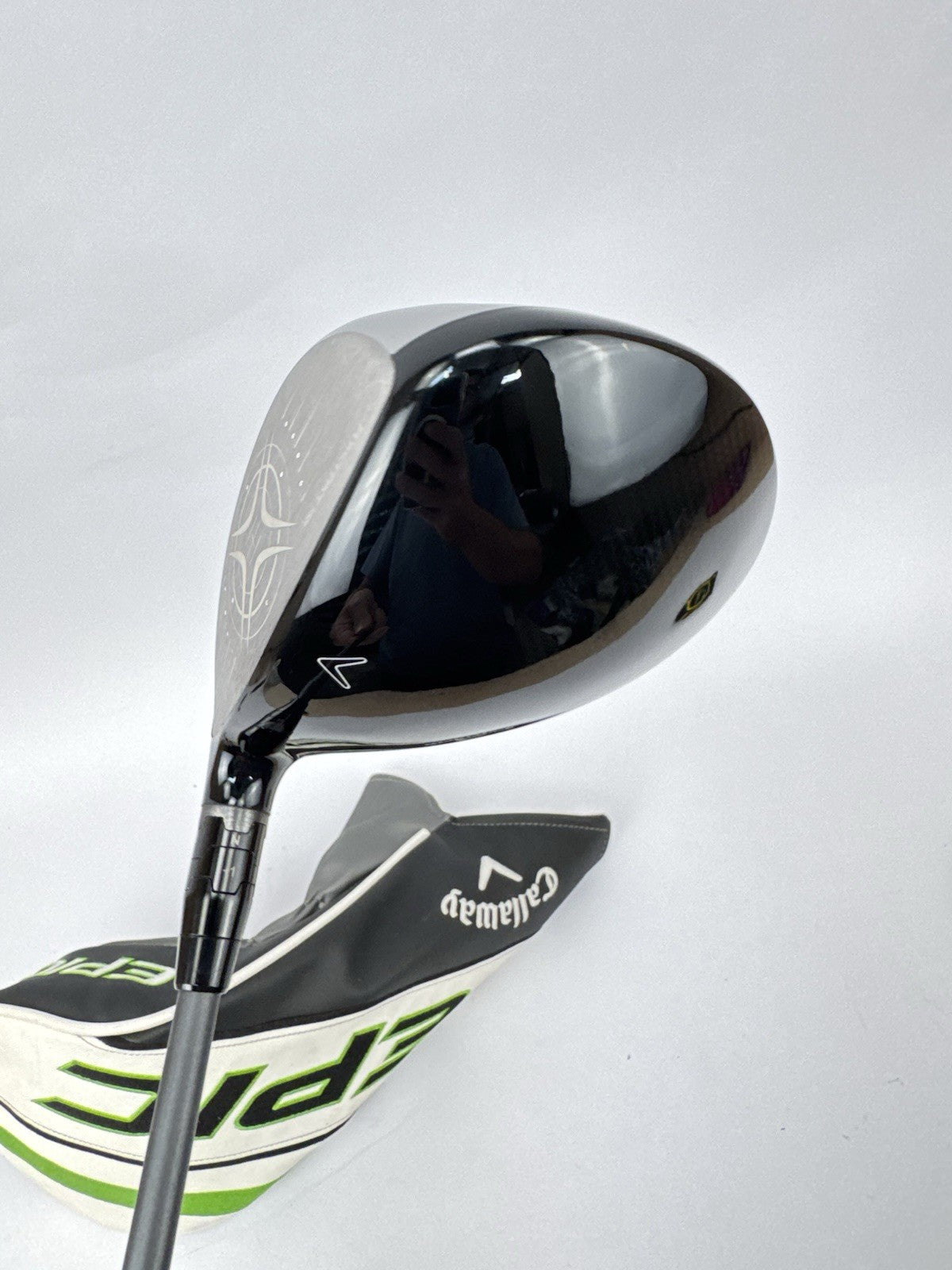Callaway Epic Max Driver 10.5* Hzrdus Smoke 6.0 Stiff Graphite /Headcover /351998