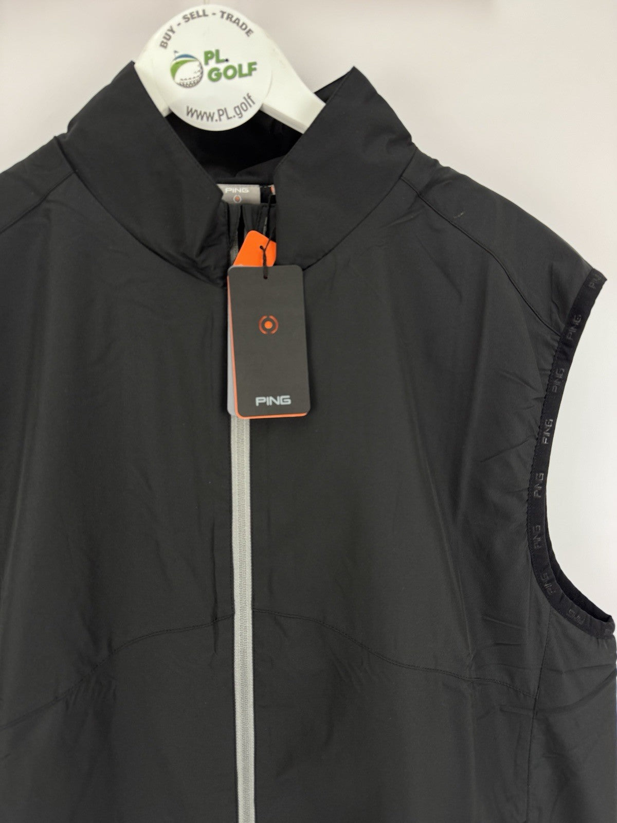 PING Mens Burford Golf Vest Size UK Medium Black Lightweight /313092