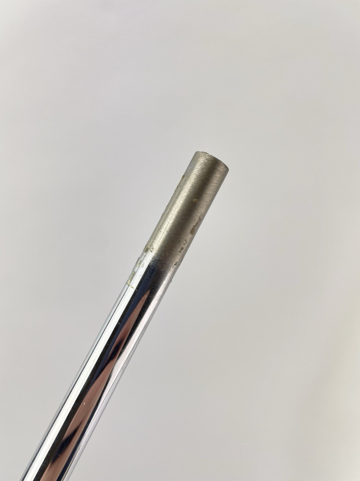 Dynamic Gold 120 Iron Shaft S300 Stiff Flex Steel 35.75 /0.355 Tapered /289128