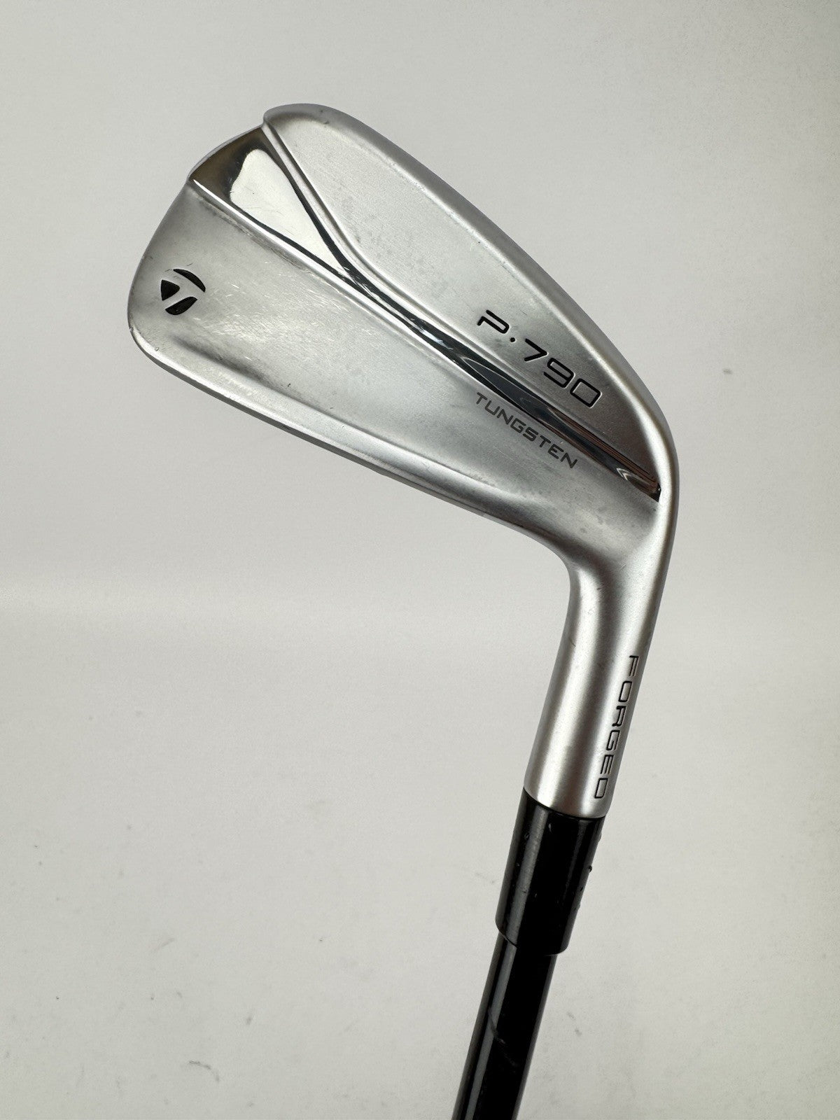 Taylormade P790 2 Iron UDI Hzrdus Smoke 6.5 X Flex Graphite 100G /Right /362440