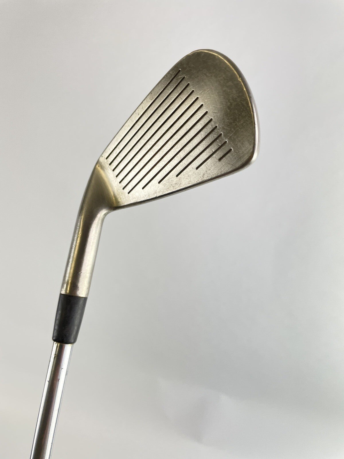 Daiwa Forged 4 Iron Regular Flex Steel /Right Handed /New Grip /1136211