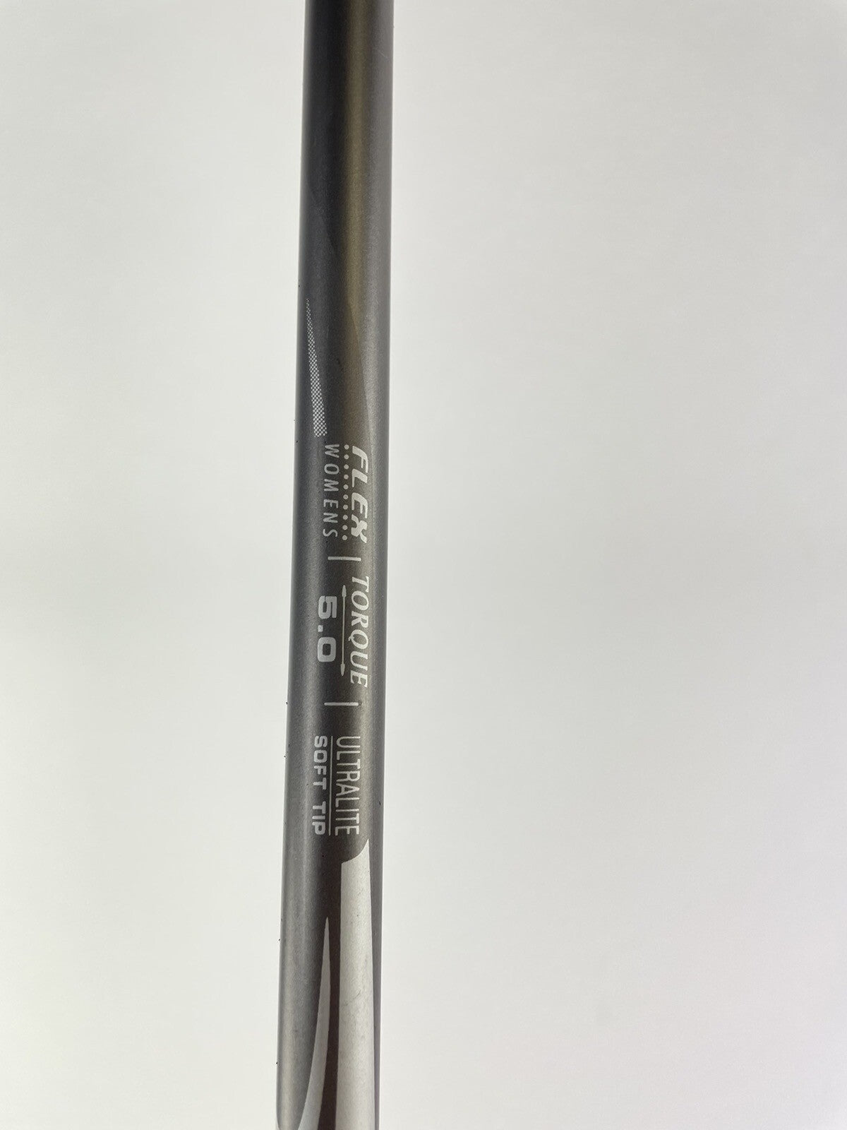 Tiger Shark Ladies 5 Hybrid 24* Womens Flex Graphite /Right /New Grip /1215913