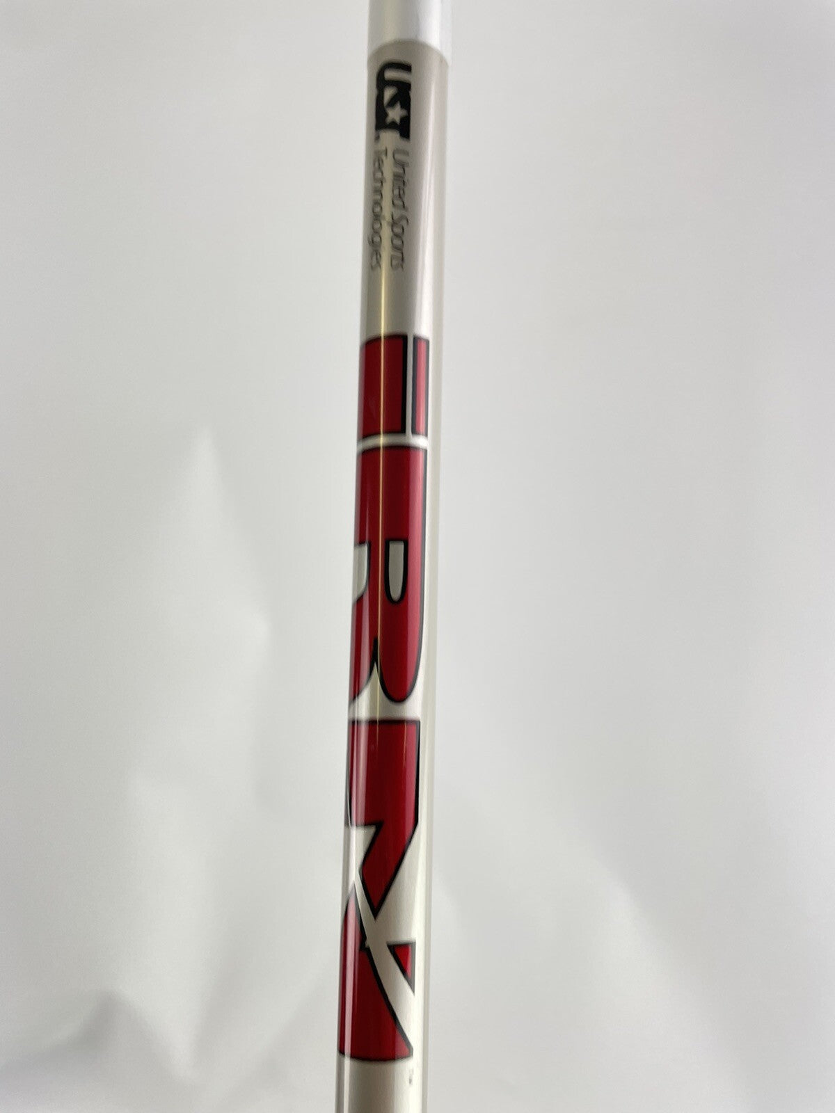 Lynx Golf 6 Iron UST Regular Flex Graphite /Right Handed /Demo /806417