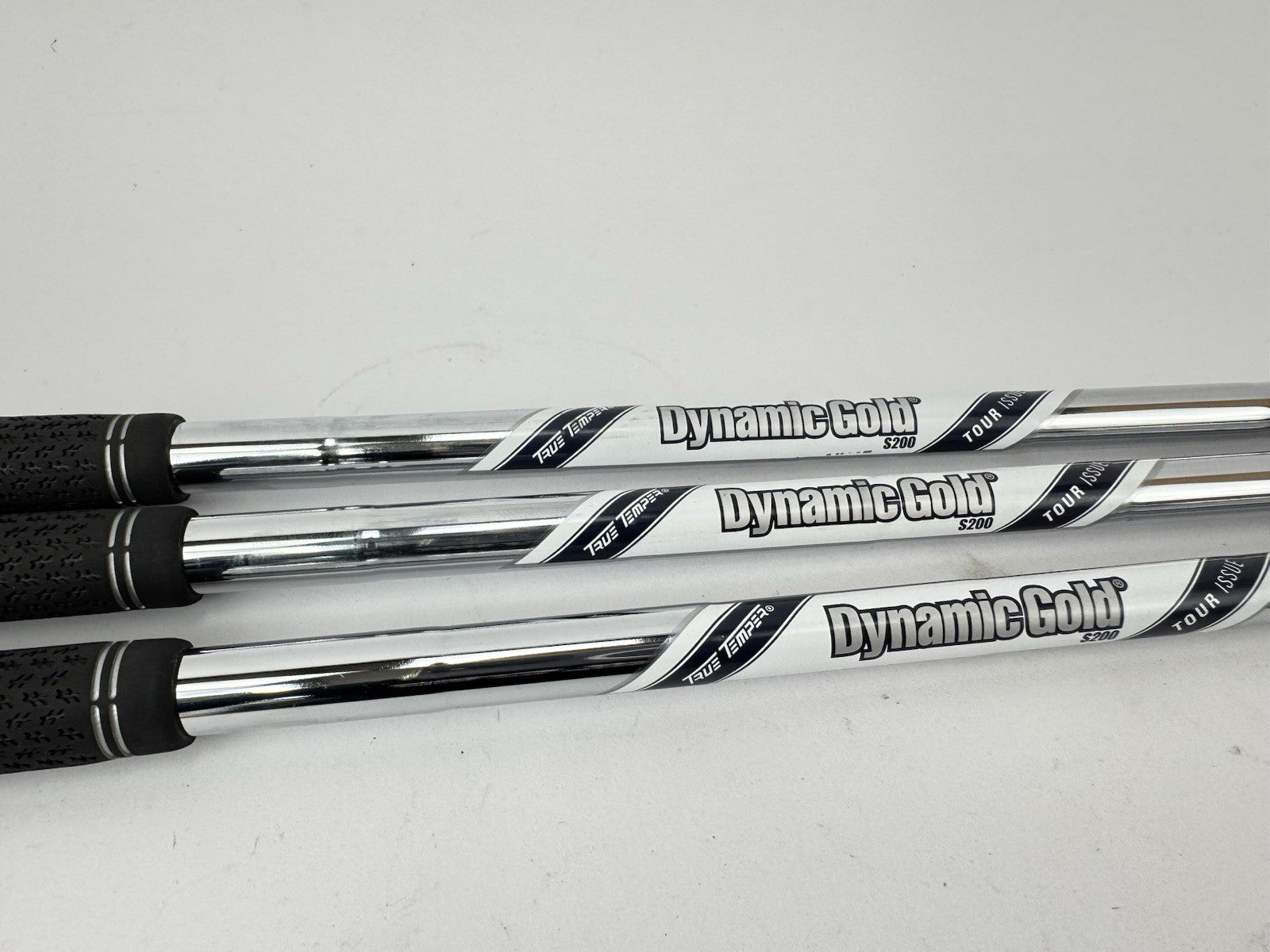 Dynamic Gold S200 Wedge Shaft Set (3) Tour Issue Stiff Steel 0.355 Tapered/338052