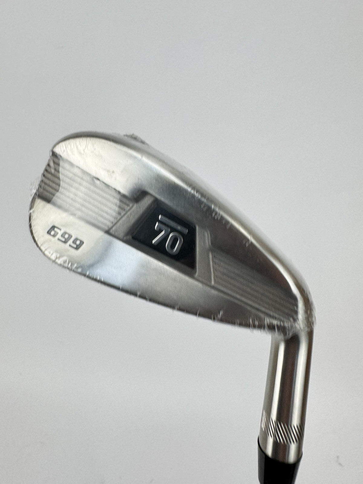 Sub 70 699 V2 4 Iron 20* Aldila Rogue Regular Graphite /Right Handed /339801