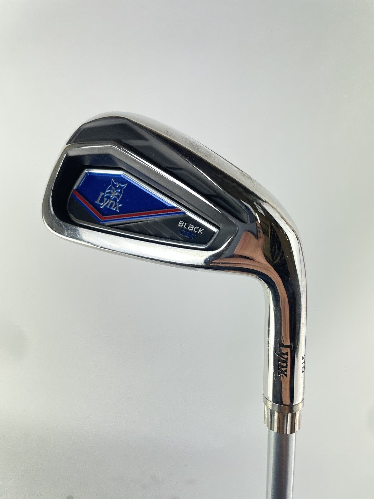 Lynx Black Cat 6 Iron Regular Flex Graphite /Right Handed /Demo /138310