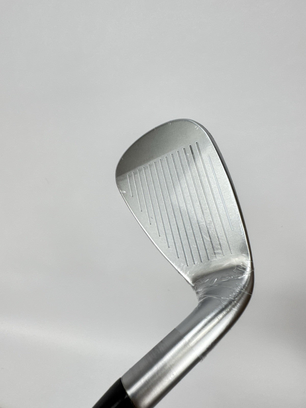 Cobra LTDx Ladies 9 Iron KBS PGI 55 Ladies Flex Graphite /Left /New /362929