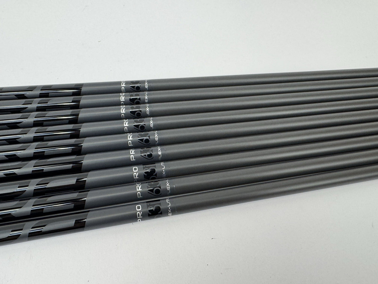 Fujikura Pro 63i Iron Shaft Set (9) Senior Flex Graphite/0.370 Parallel2