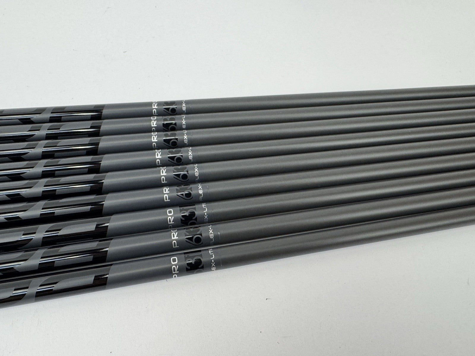 Fujikura Pro 63i Iron Shaft Set (9) Senior Flex Graphite/0.370 Parallel2