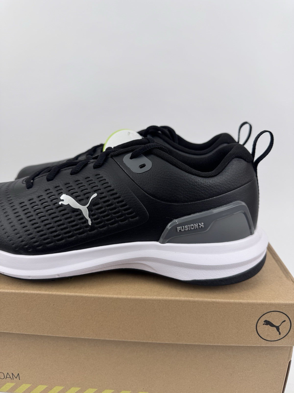Puma Fusion Plus Spiked Golf Shoes Men's Size 9 Black Waterproof/318611