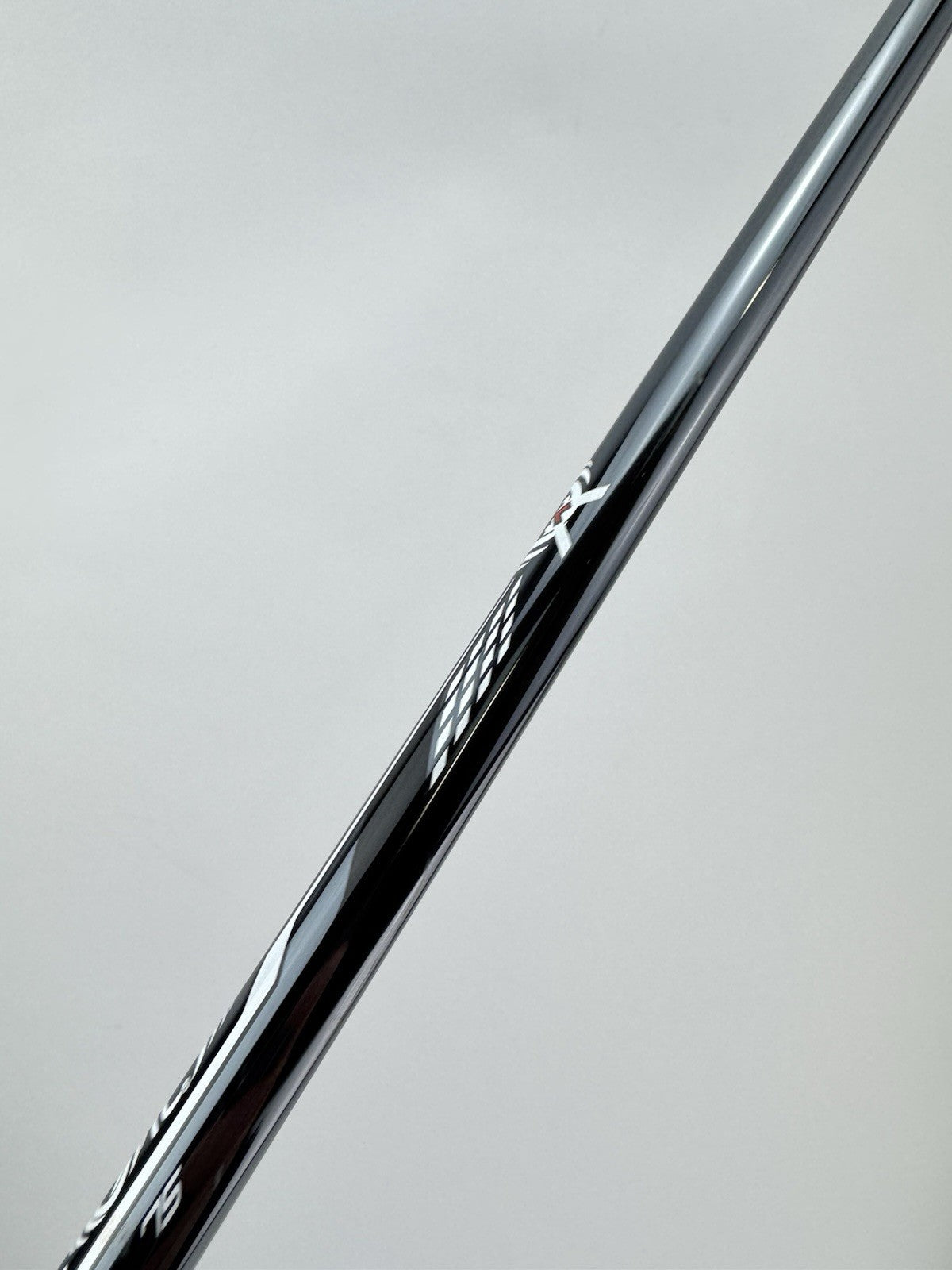 UST Recoil Dart Iron Shaft 75 F4 Stiff Flex Graphite 35” /0.355 Tapered/307347