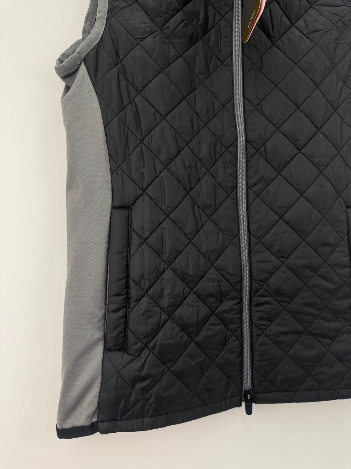 Puma WRM LBL Quilted Golf Vest Men's Size S Black Grey Primaloft Insulate/365033