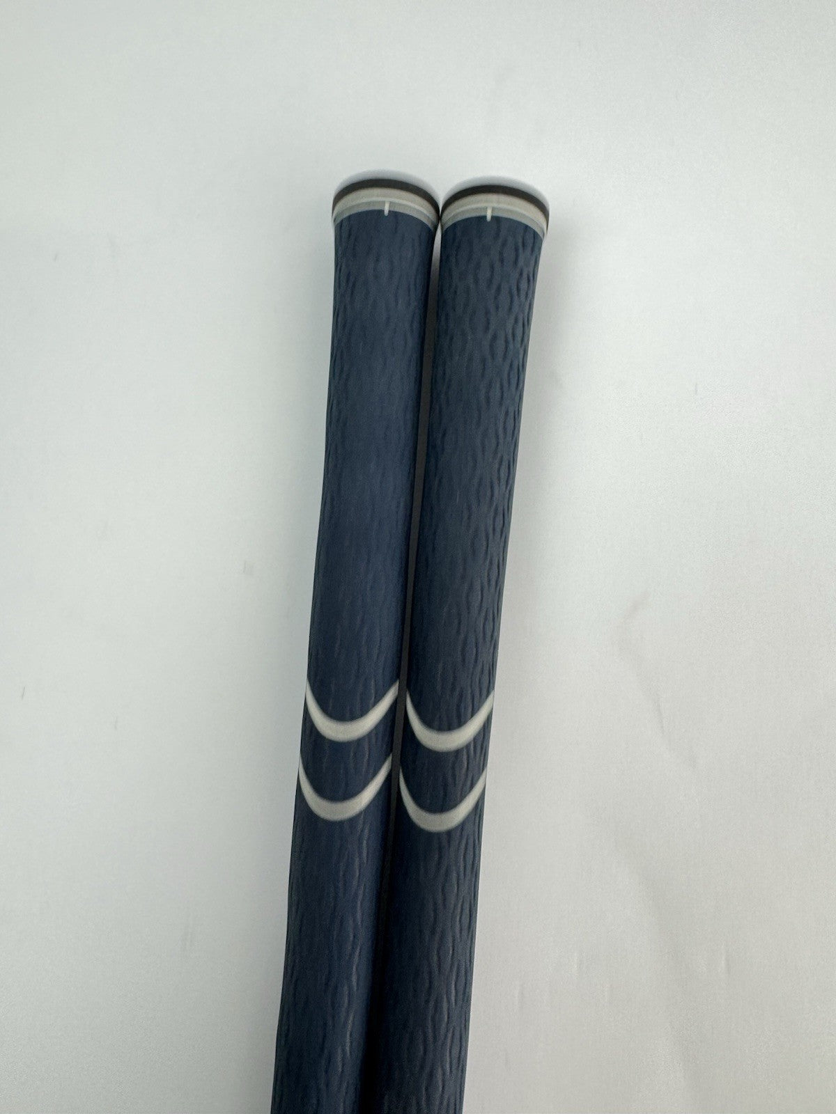Lamkin Ladies Golf Grips (2) ST Soft Undersize /Pulled /342012
