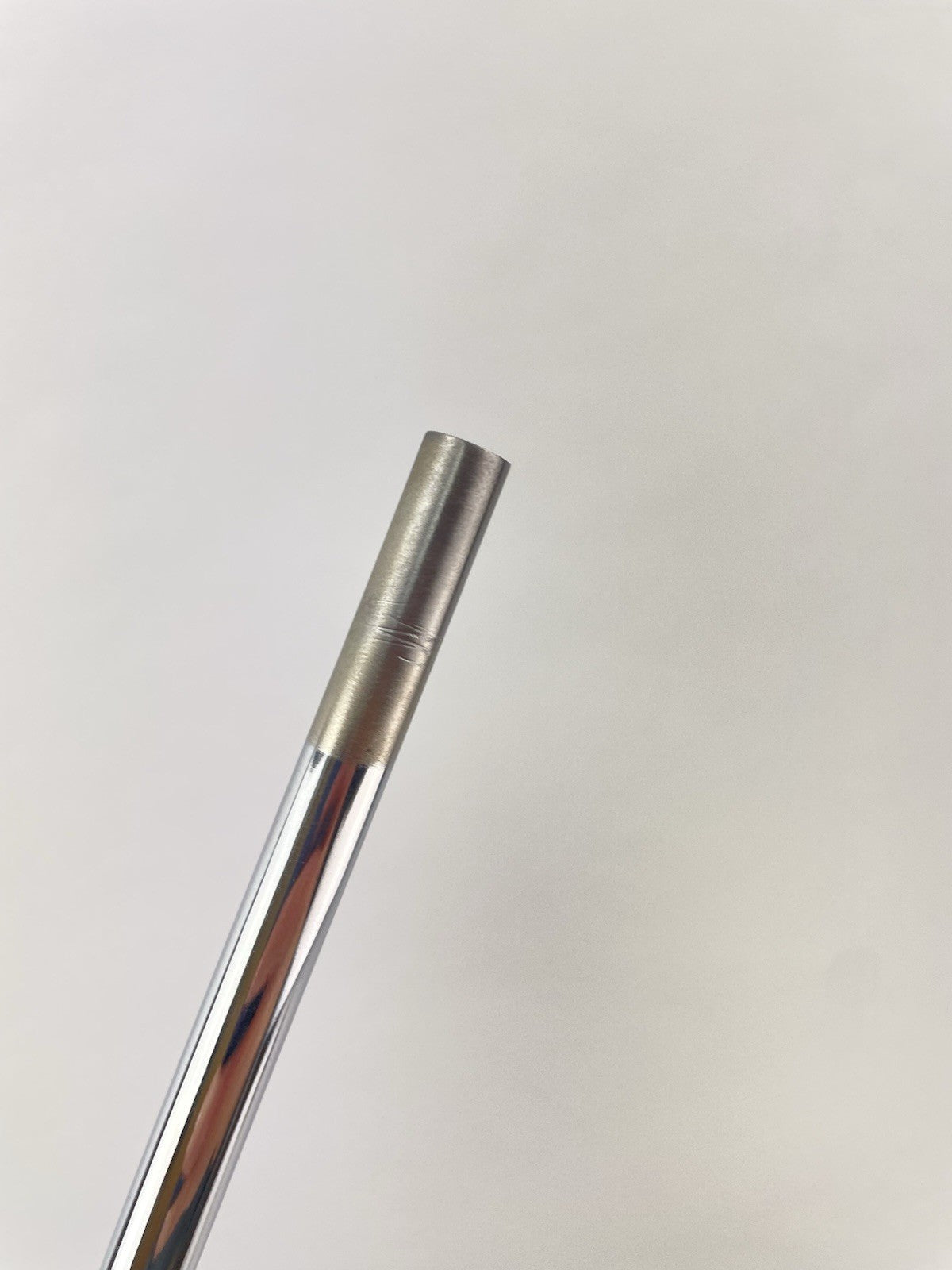 Cobra Ultralite Iron Shaft Regular Flex Steel 35” /Lamkin /0.370 Parallel /315338