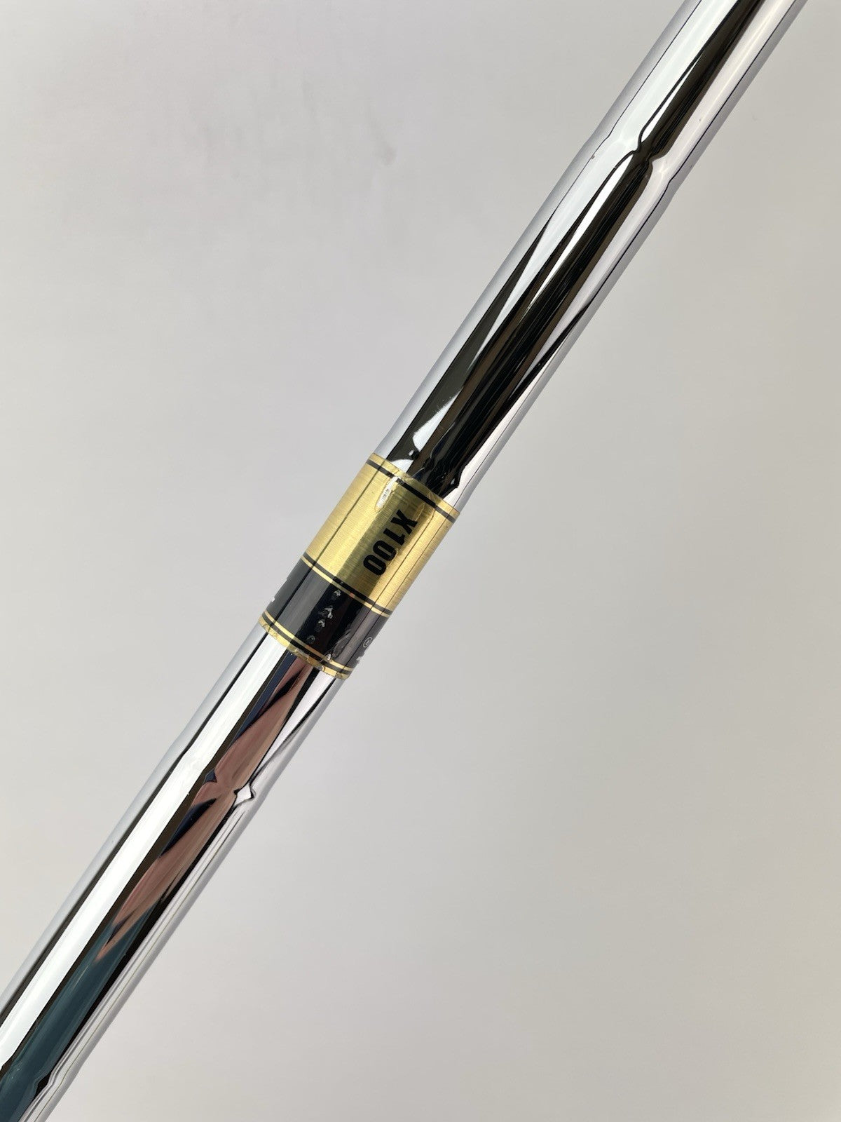 Dynamic Gold X100 Iron Shaft X Flex Steel 35.25 /0.355 Tapered /256807