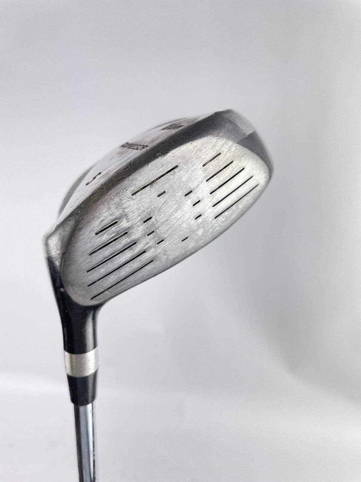 Wilson Golf 5 Wood Aggressor Regular Flex Steel /Right Handed /New Grip /66315