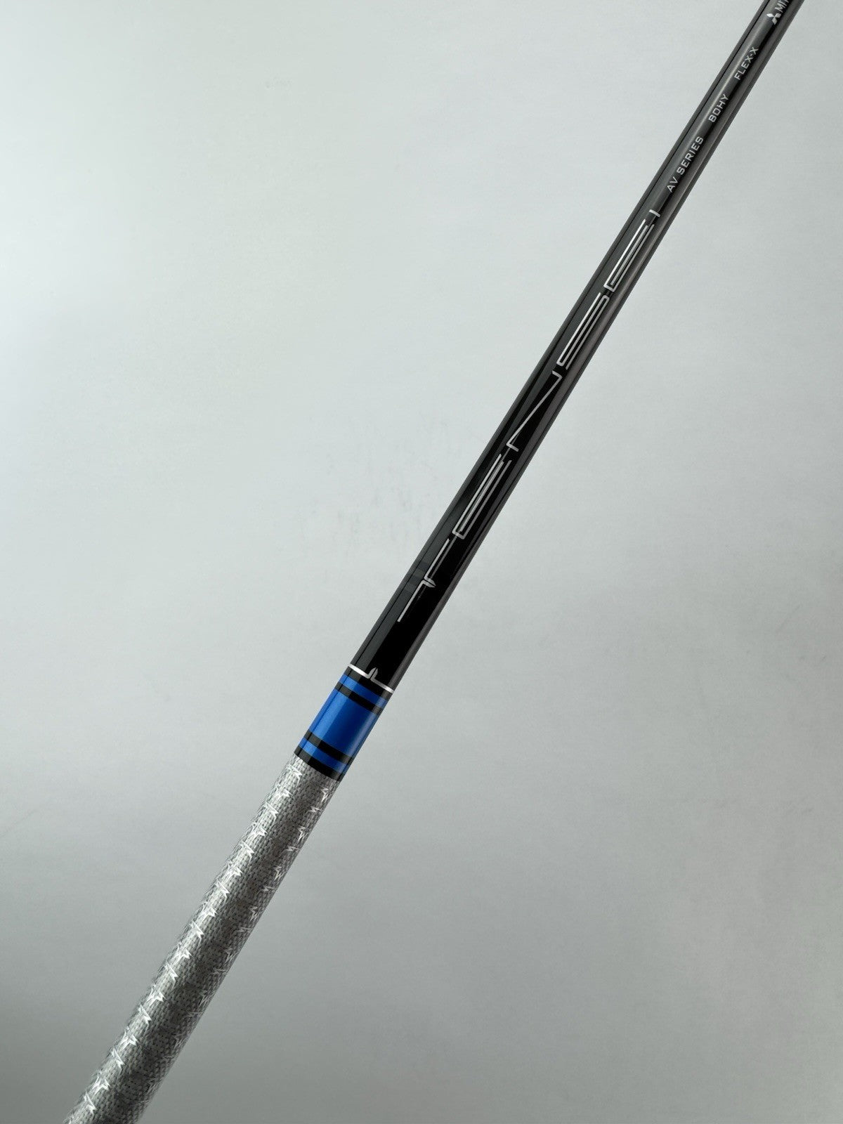 Titleist Hybrid Shaft Tensei Blue AV Extra Stiff Flex Graphite 39.5” /282190