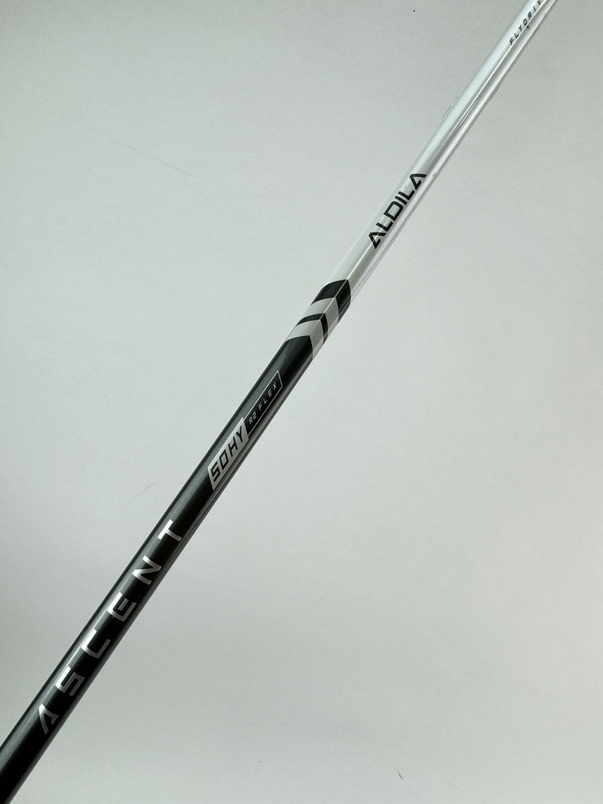 Titliest Hybrid Shaft Ladies R2 Aldila Ascent 40 Graphite 37” /191680