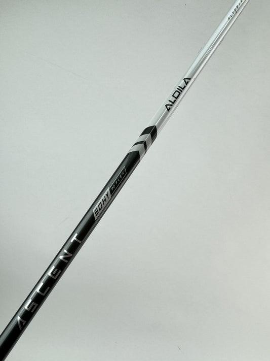 Titliest Hybrid Shaft Ladies R2 Aldila Ascent 40 Graphite 37” /191680