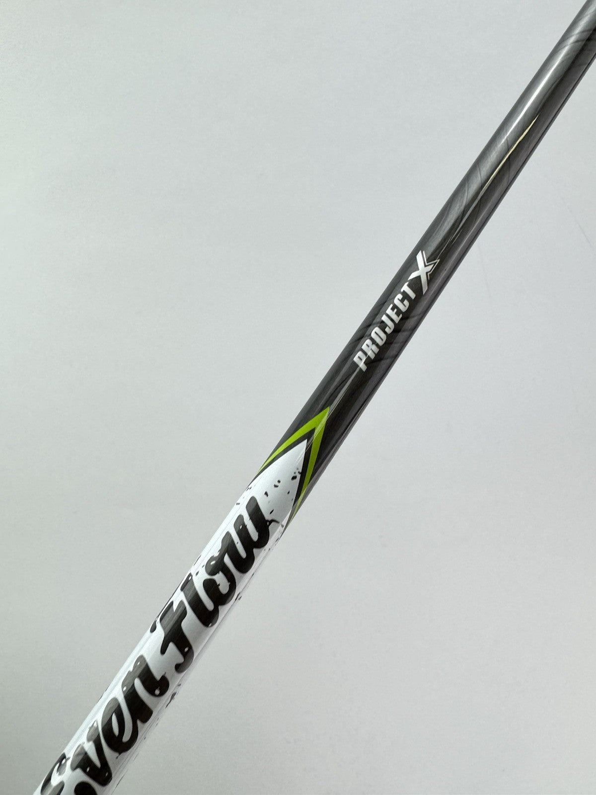 Project X Evenflow Iron Shaft 5.5 Regular Graphite 36.25" /0.370 Parallel /271243