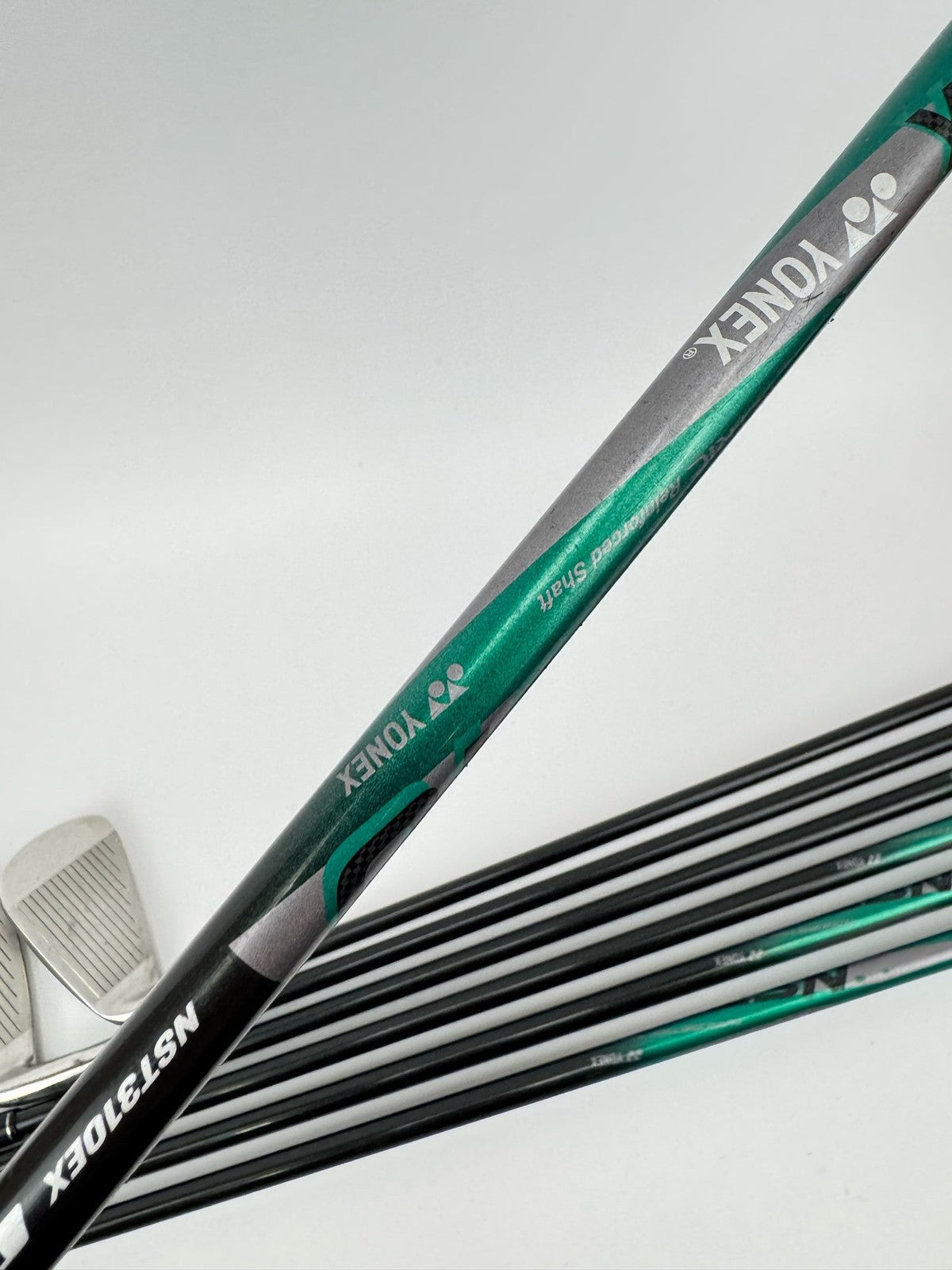 Yonex Ezone Tri-G Irons 5-PW Regular Flex Graphite Right Handed / Good/3676710