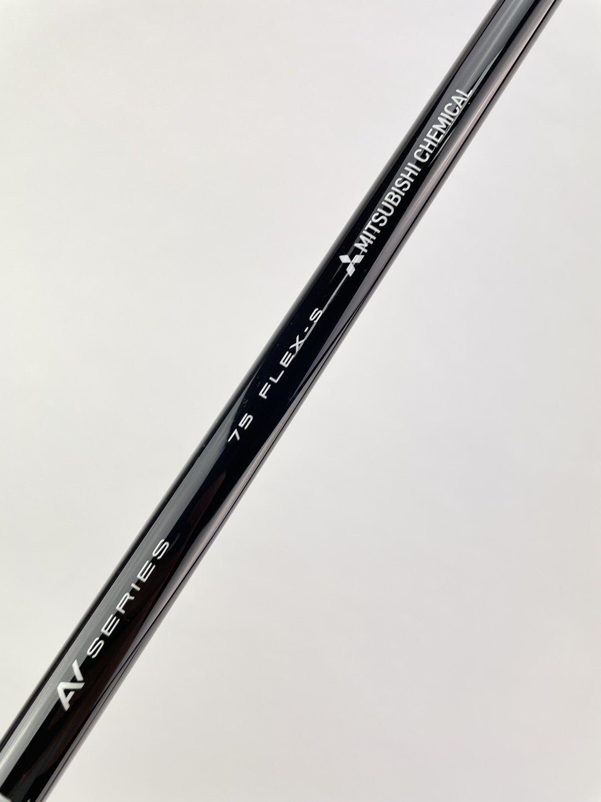 Tensei Blue Iron Shaft AV 75 Stiff Flex Graphite 35" /0.370 Parallel /190645