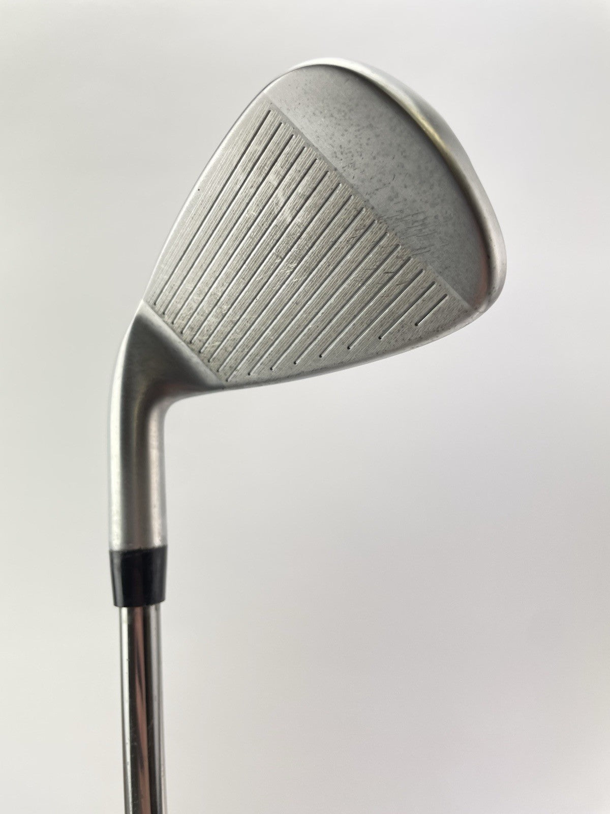 Cleveland CBX 7 Iron Catalyst Stiff Flex Graphite /Right Handed /New Grip /287868