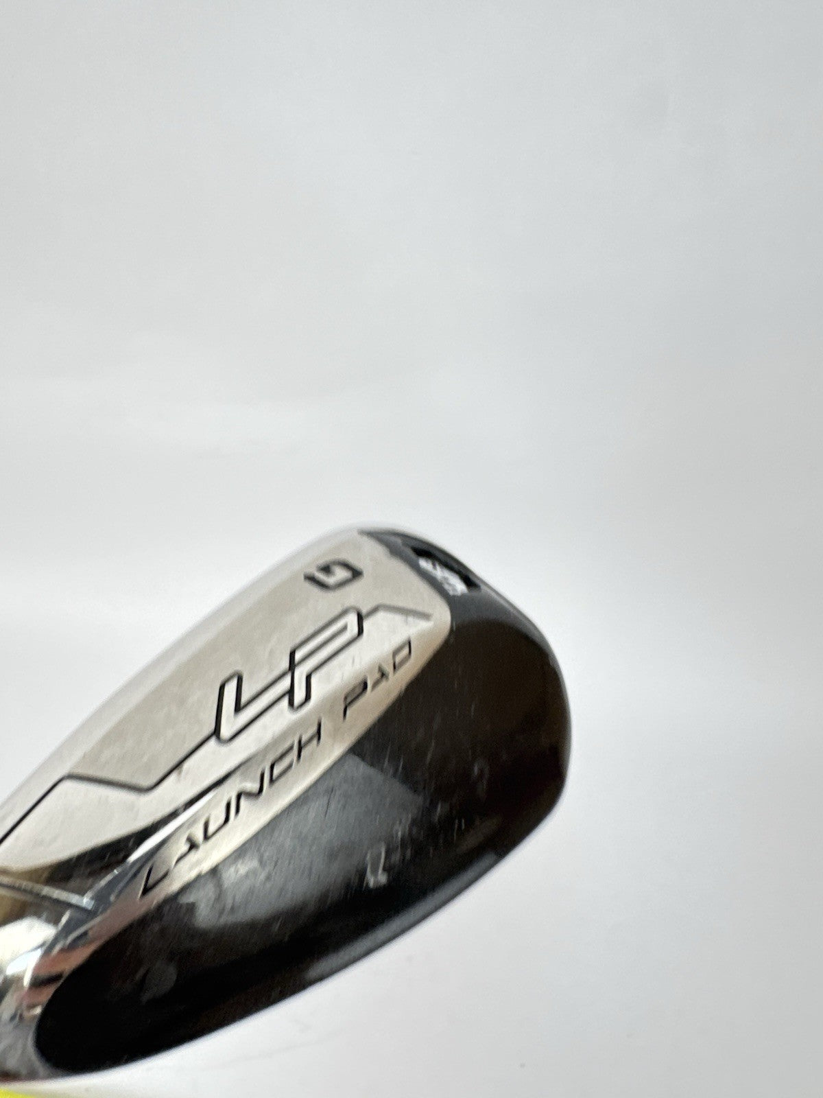 Wilson Launch Pad Gap Wedge Left Handed Cypher 5.5 Regular Graphite /351705