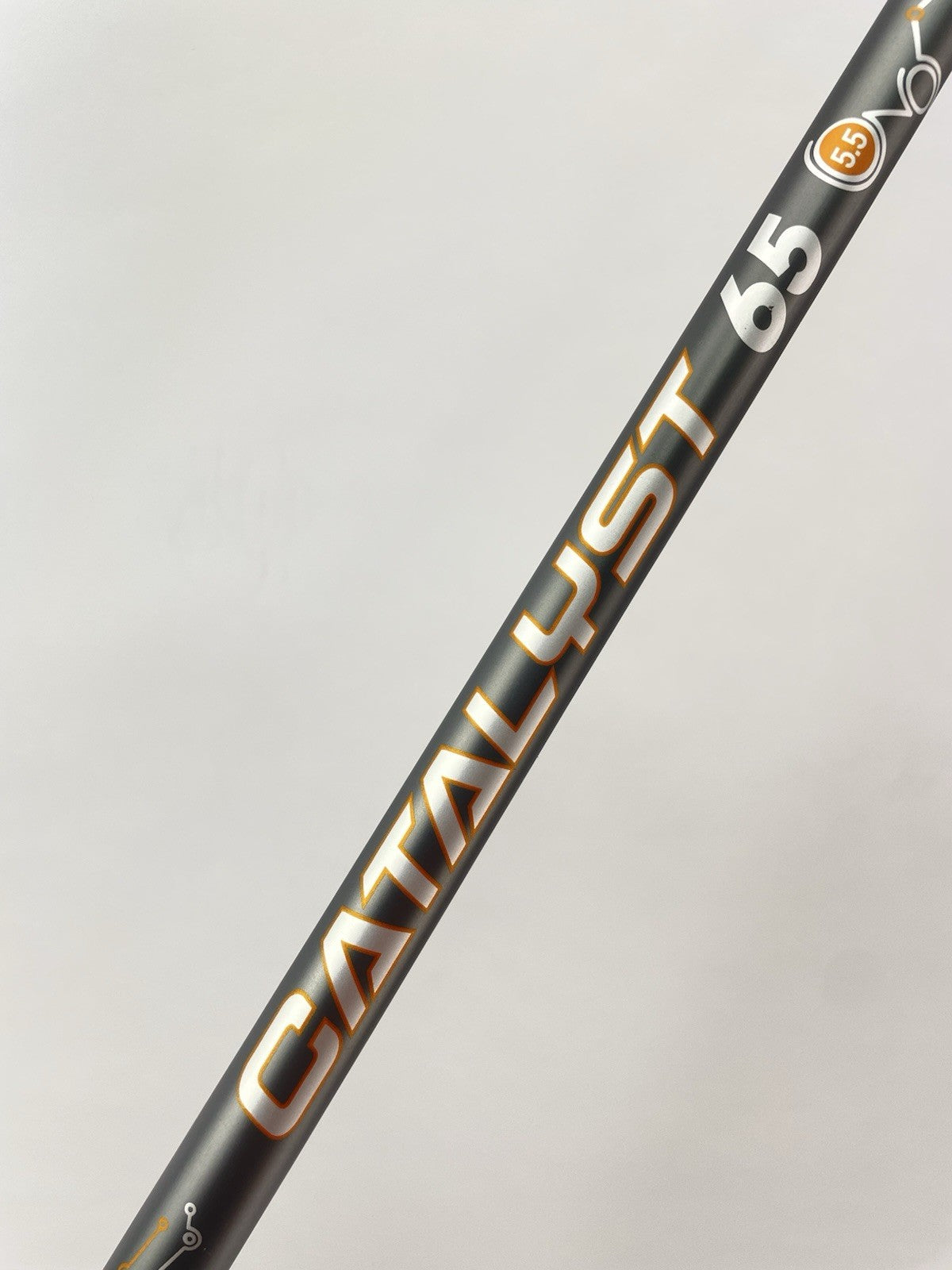 Catalyst 65 Iron Shaft 5.5 Regular Flex Graphite 35.5 /0.370 Parallel /254180