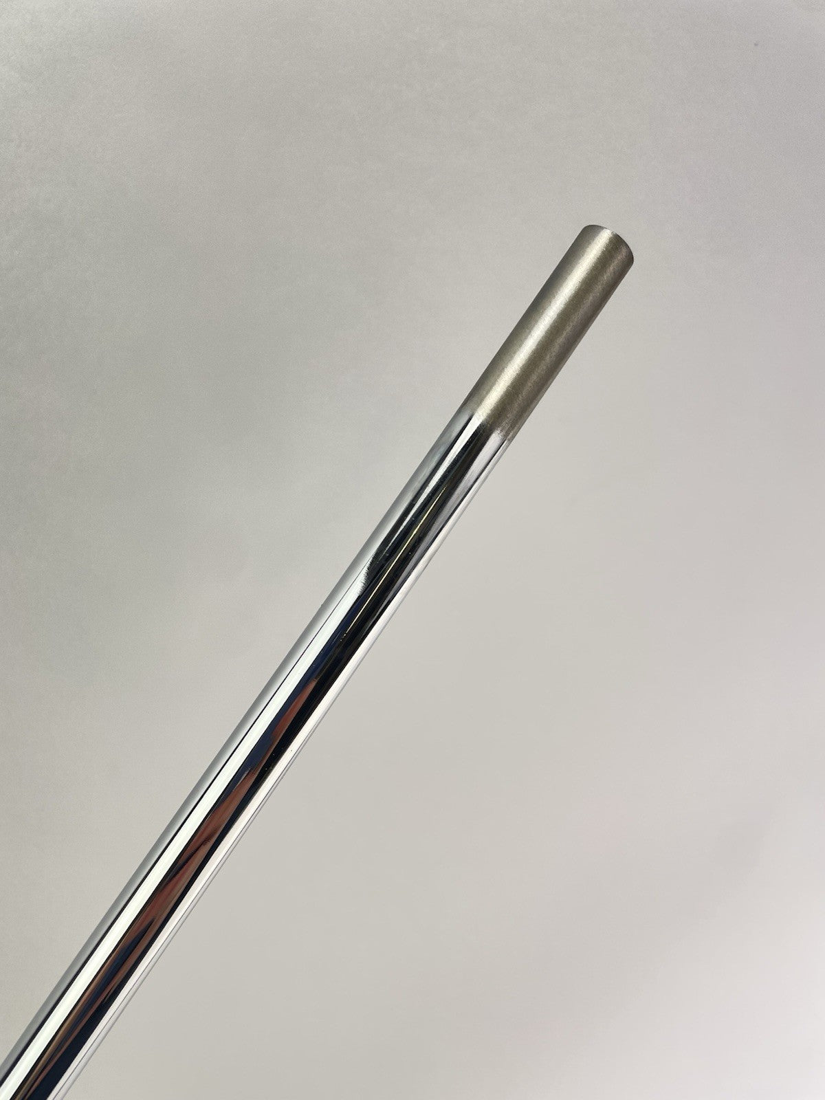 KBS $-Taper Iron Shaft Lite Regular Flex Steel 36”/Lamkin /0.370 Parallel /303494