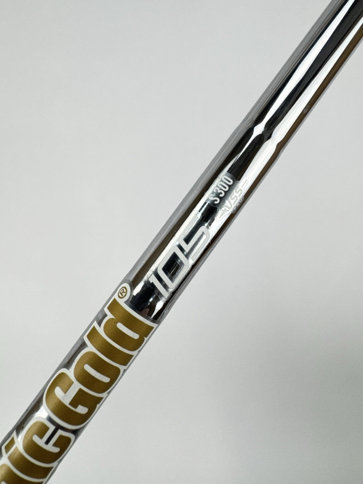 Dynamic Gold 105 Iron Shaft S300 Stiff Flex Steel 35.75” /0.355 Tapered /328304